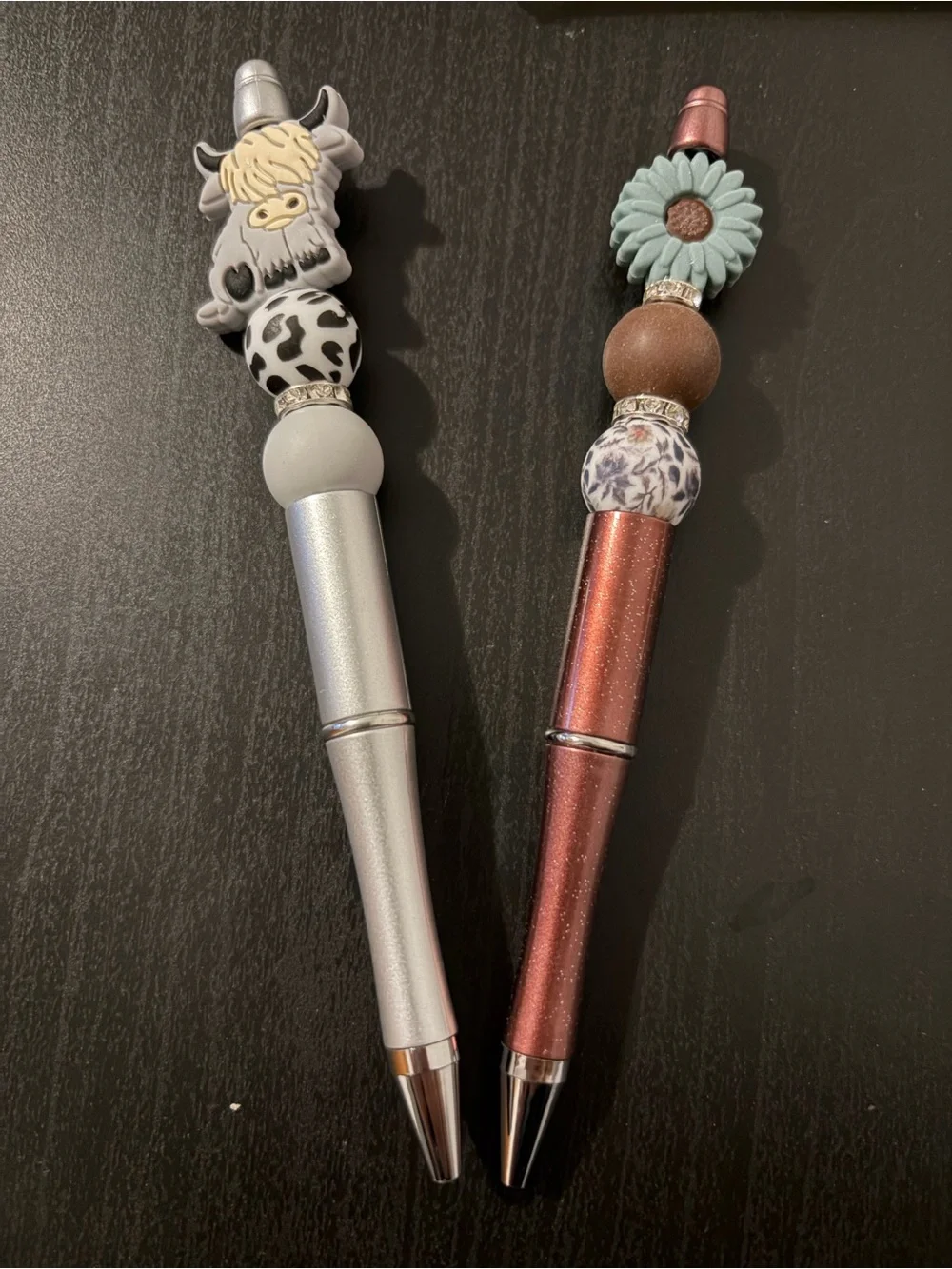 Set of two pens